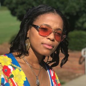 Meet your Posher, Ivy